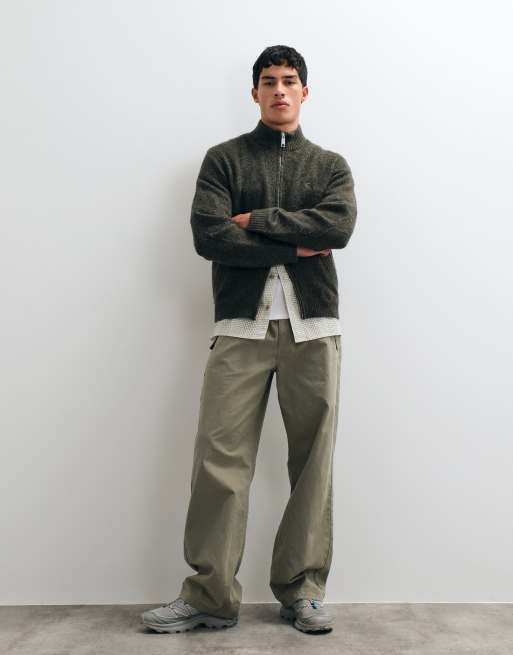 Carhartt WIP – Curtis – Strickjacke in Anthrazit mit durchgehendem Reißverschluss, 2 von 5