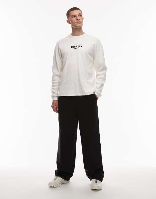 Carhartt WIP double knee baggy trackies in black, 2 of 5