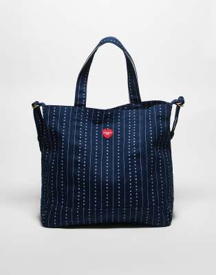 Carhartt WIP - Drewe - Tragetasche in Marineblau mit Herz-Logo