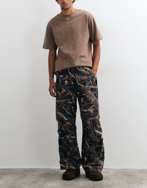 Carhartt WIP Fletcher byxor med raka ben i mörk camo tree-tryck, 3 av 5