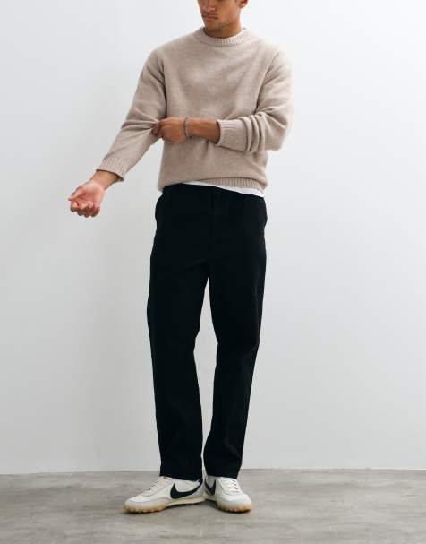 Carhartt WIP Flint regular tapered-fit bukser i sort - view 1
