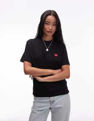 Carhartt Heart Patch Short Sleeve T-shirt In Black