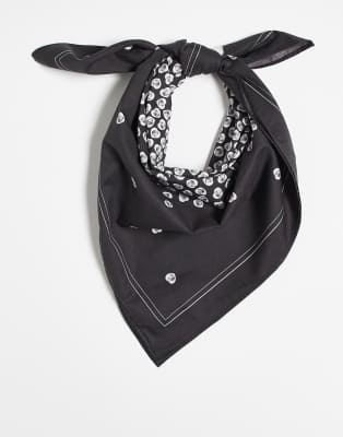 Carhartt WIP - Heart to Hartt - Bandana in Schwarz