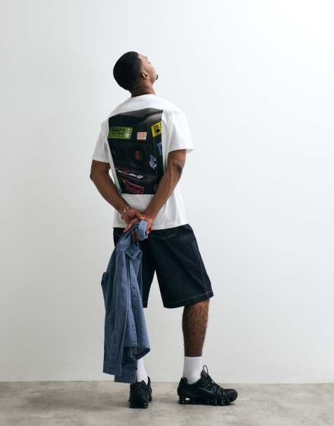 Carhartt WIP - Hvid T-shirt med print med radiobil bagpå - view 1