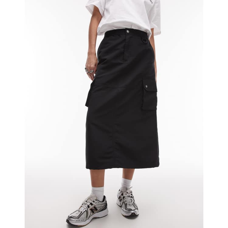 ★carhartt WIP★Irwin Camouflage Skirt Carhartt WIP Irwin skirt in camo | ASOS