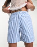 [Carhartt WIP] Carhartt WIP Island stripe swim shorts in blue W27-28 BLUE