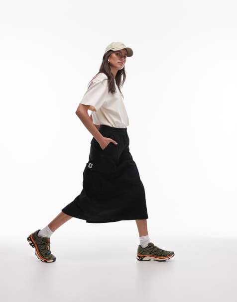 Carhartt WIP jet cargo skirt in black