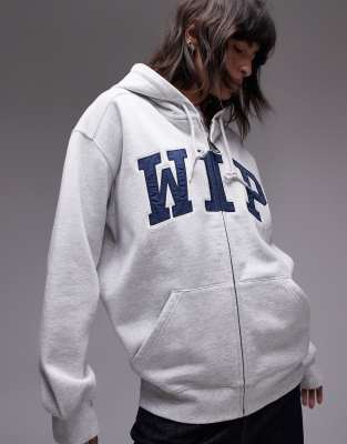 Carhartt WIP - Kapuzenpullover in Grau meliert mit College-Brustprint