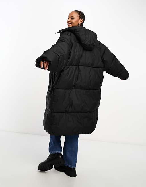 Longline Puffer Vest in Black Longline Puffer Vest in Black