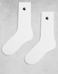 [Carhartt WIP] Carhartt WIP Madison 2 pack socks in white One Size White