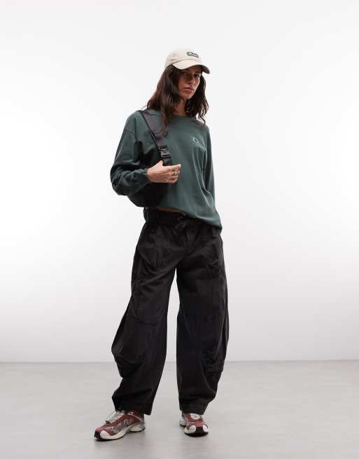Carhartt WIP Nelson langærmet T-shirt i mørkegrøn, 3 af 4