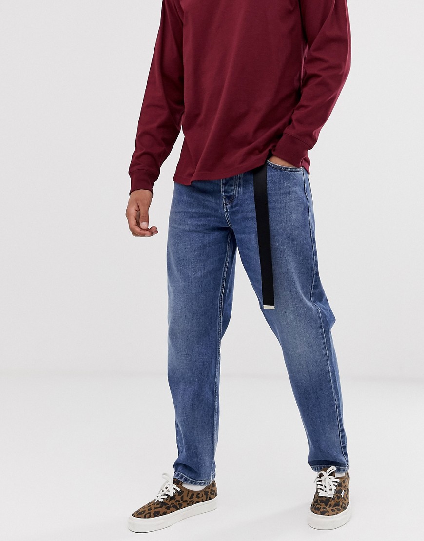 Carhartt WIP – Newel – Blå jeans med avsmalnande ben och relaxed fit