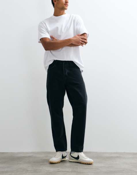 Carhartt WIP Newel jeans i afslappet tapered fit i sort vask - view 1