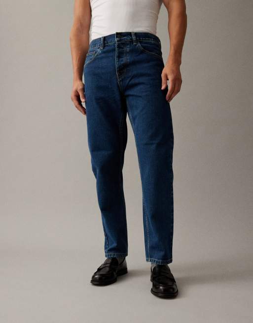 Carhartt WIP Newel relaxed tapered fit jeans in mid wash, 2 of 7
