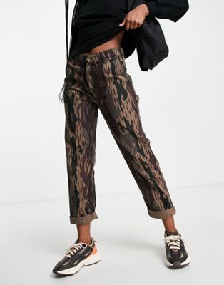 Carhartt WIP relaxed cargo trousers in camo print