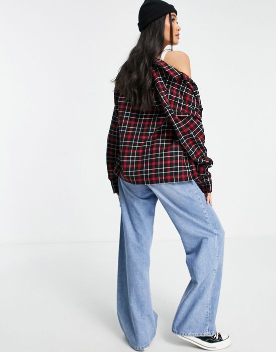https://images.asos-media.com/products/carhartt-wip-relaxed-shirt-in-flannel-check/200991758-2?$n_550w$&wid=550&fit=constrain