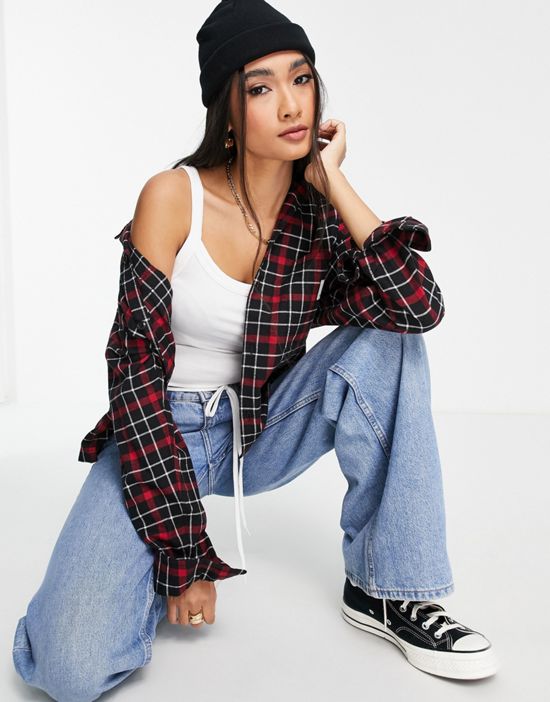 https://images.asos-media.com/products/carhartt-wip-relaxed-shirt-in-flannel-check/200991758-3?$n_550w$&wid=550&fit=constrain