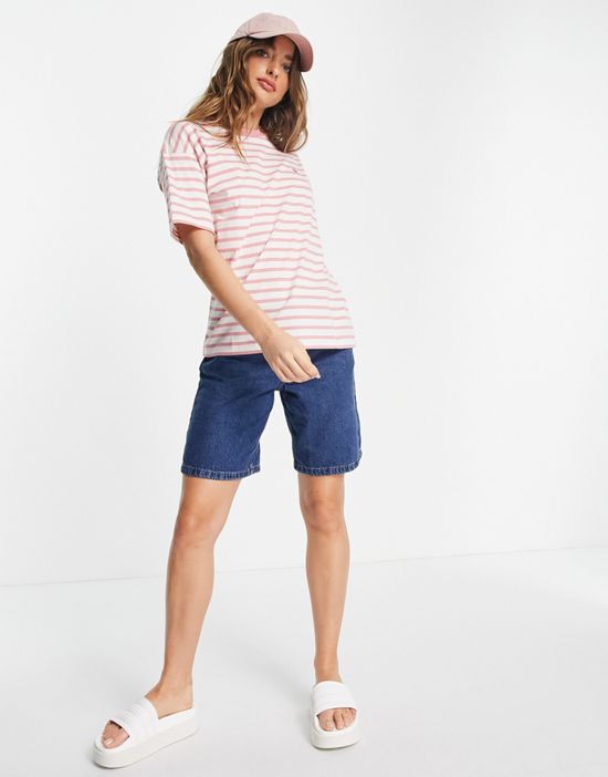 https://images.asos-media.com/products/carhartt-wip-robie-striped-t-shirt-in-pink/202387113-4?$n_550w$&wid=550&fit=constrain