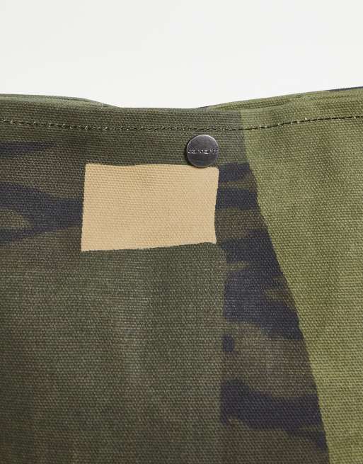 Carhartt WIP - Sac déjeuner en toile à motif camouflage, 4 de 4