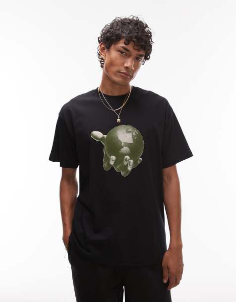 Carhartt WIP – Saviour – Svart t-shirt med ledig passform och motiv - view 1