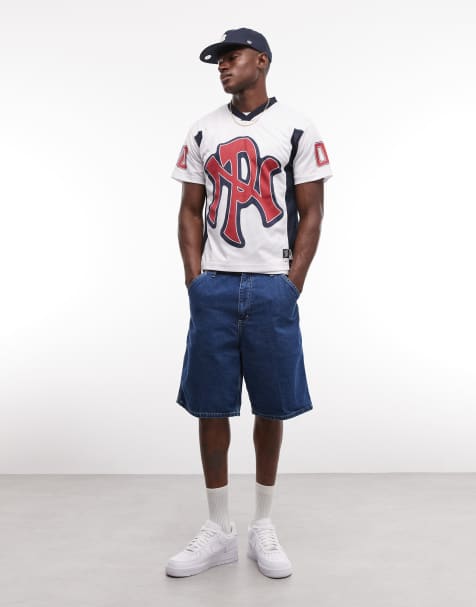 Carhartt WIP Simple relaxed fit shorts in mid wash blue - view 1