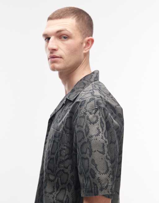 Carhartt WIP snake camo print shirt in dark khaki, 4 of 5