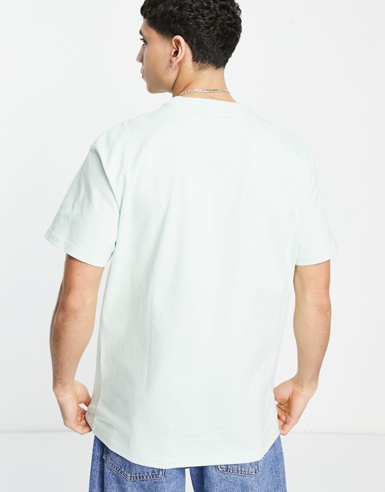 https://images.asos-media.com/products/carhartt-wip-spirit-t-shirt-in-green/202136681-2?$n_550w$&wid=550&fit=constrain