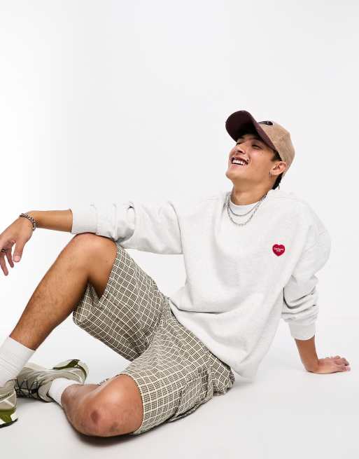 Carhartt WIP - Sweater met hartjespatch in grijs