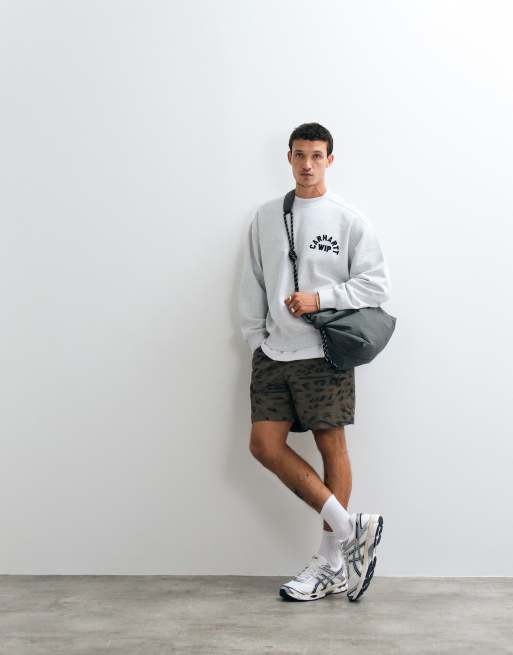 Carhartt WIP Sweatshirt mit Arch-Script-Logo in meliertem Aschgrau, 4 von 5