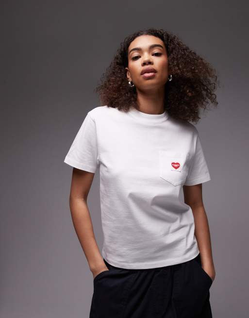 Carhartt WIP - T-shirt met hartlogo op de zak in wit , 2 van 4