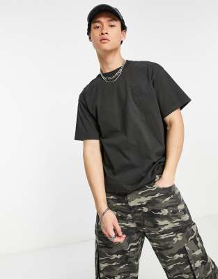 military pants and black t shirt