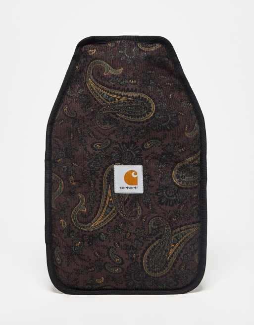 Carhartt WIP – Vinröd flaskvärmare med paisleymönster