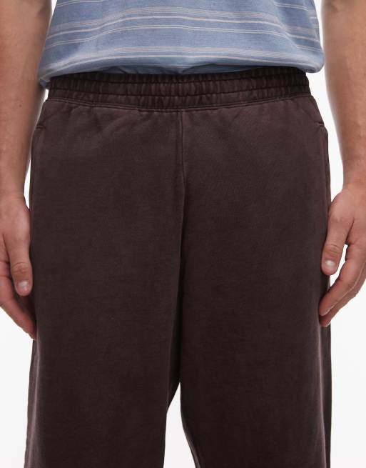 Carhartt WIP – Vista Grand – Weite Jogginghose in Dunkelbraun, 5 von 5