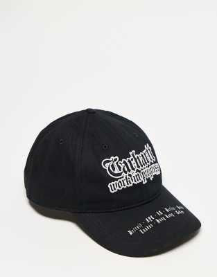 210182974-1-black