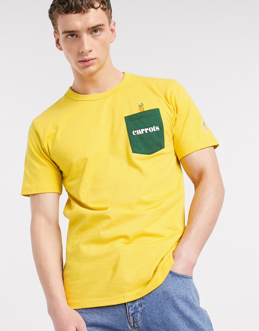 Carrot - Big Signature - T-shirt met zak in geel