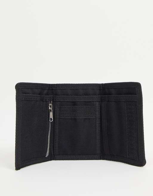 Cartera negra con detalle de refuerzos cosidos en nailon Daysocial de ASOS, 2 de 4