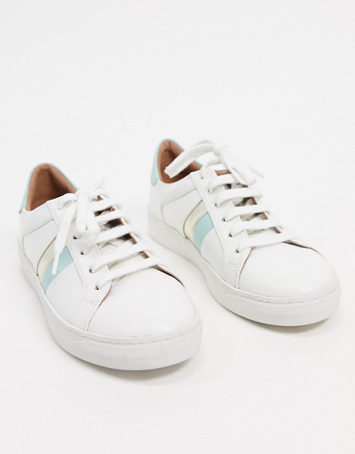 Carvela jean lace up flatform trainers in white with mint