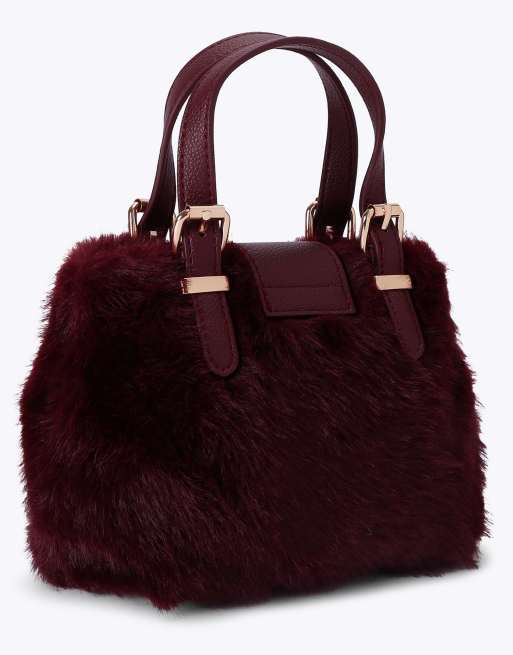 Carvela Maria micro fur cross body in red dark, 3 of 4