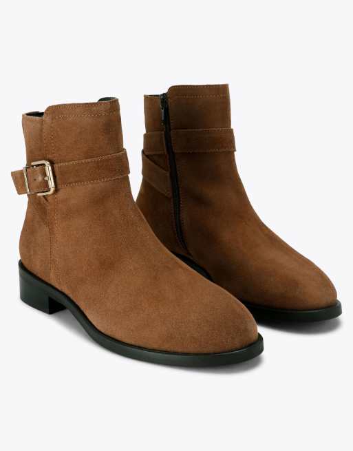 Carvela Pienza boot low ankle boots in tan, 4 of 4