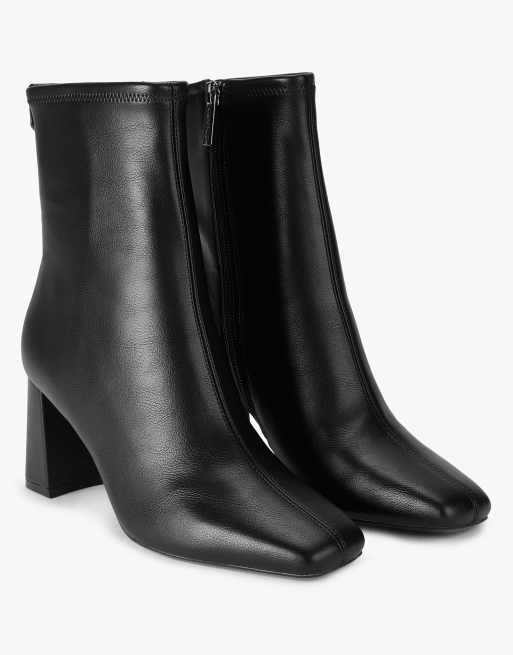 Carvela Rometta low ankle boots in black, 2 of 4