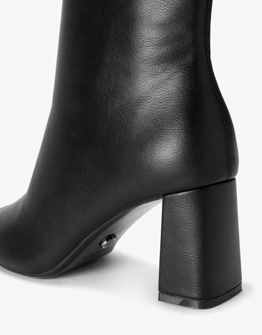 Carvela Rometta low ankle boots in black, 4 of 4