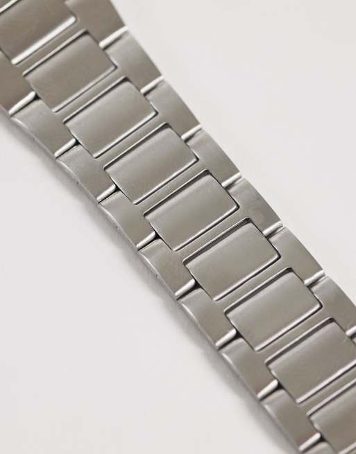 Casio A158WEA-2AVEF blue dial retro digital watch in silver, 3 of 4
