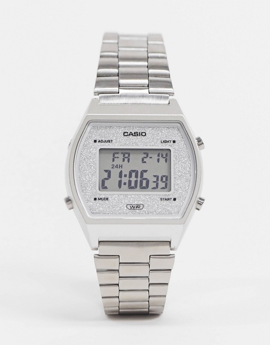 Casio – Silverfärgad digital armbandsklocka
