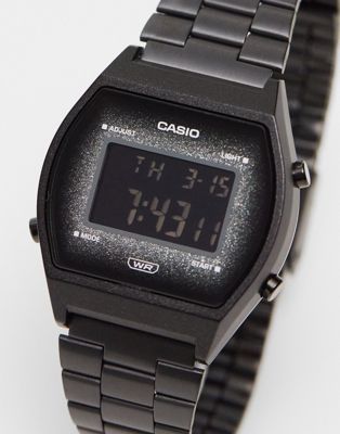 Casio vintage digital bracelet watch in black