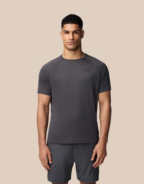 Castore Adapt training t-shirt in black