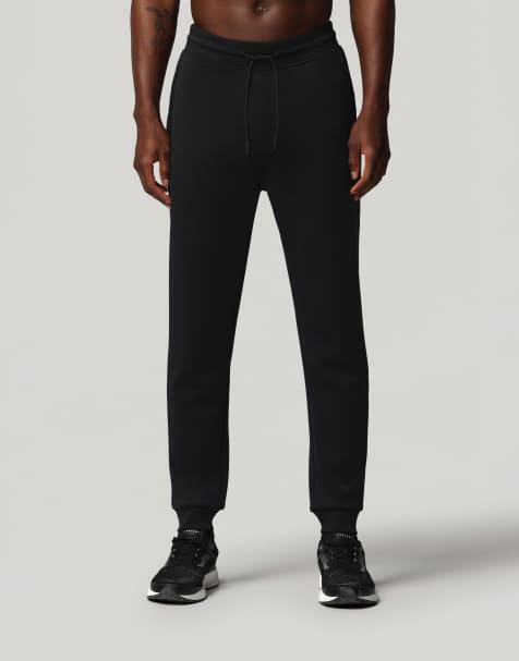 Castore Flex jogger in black - view 1