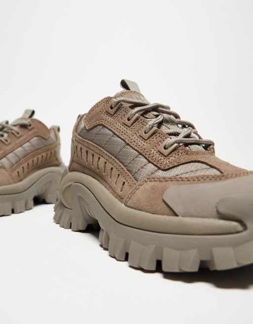 CAT Intruder Geschnurte Unisex Sneaker in Pilzbraun mit dicker Sohle