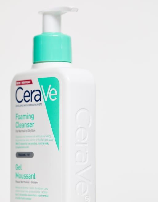 CeraVe – Skummande rengöring med niacinamid för normal till fet hud 236ml, 2 av 4