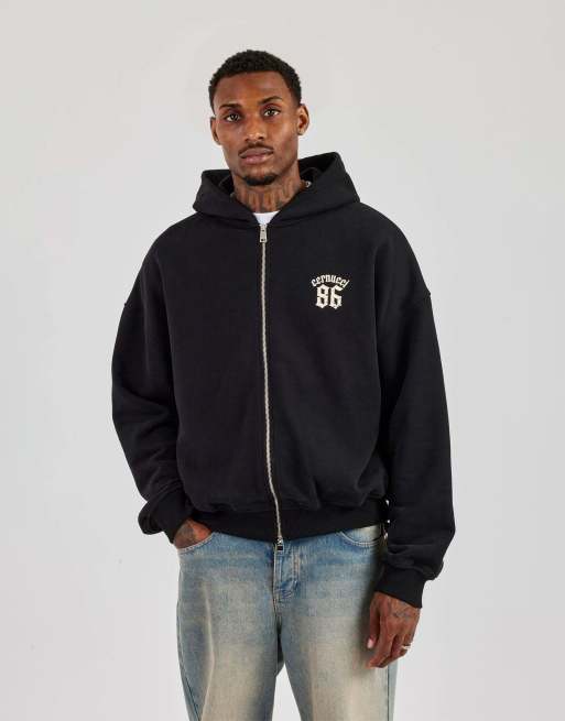 Cernucci 86 back print zip through boxy hoodie in black, 3 of 4