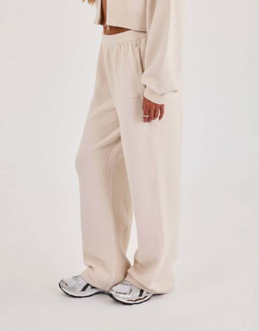 Cernucci Cernucci knitted logo wide leg jogger in beige, 2 of 3